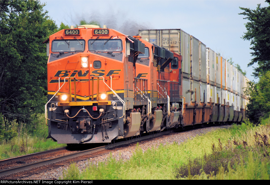 BNSF 6400